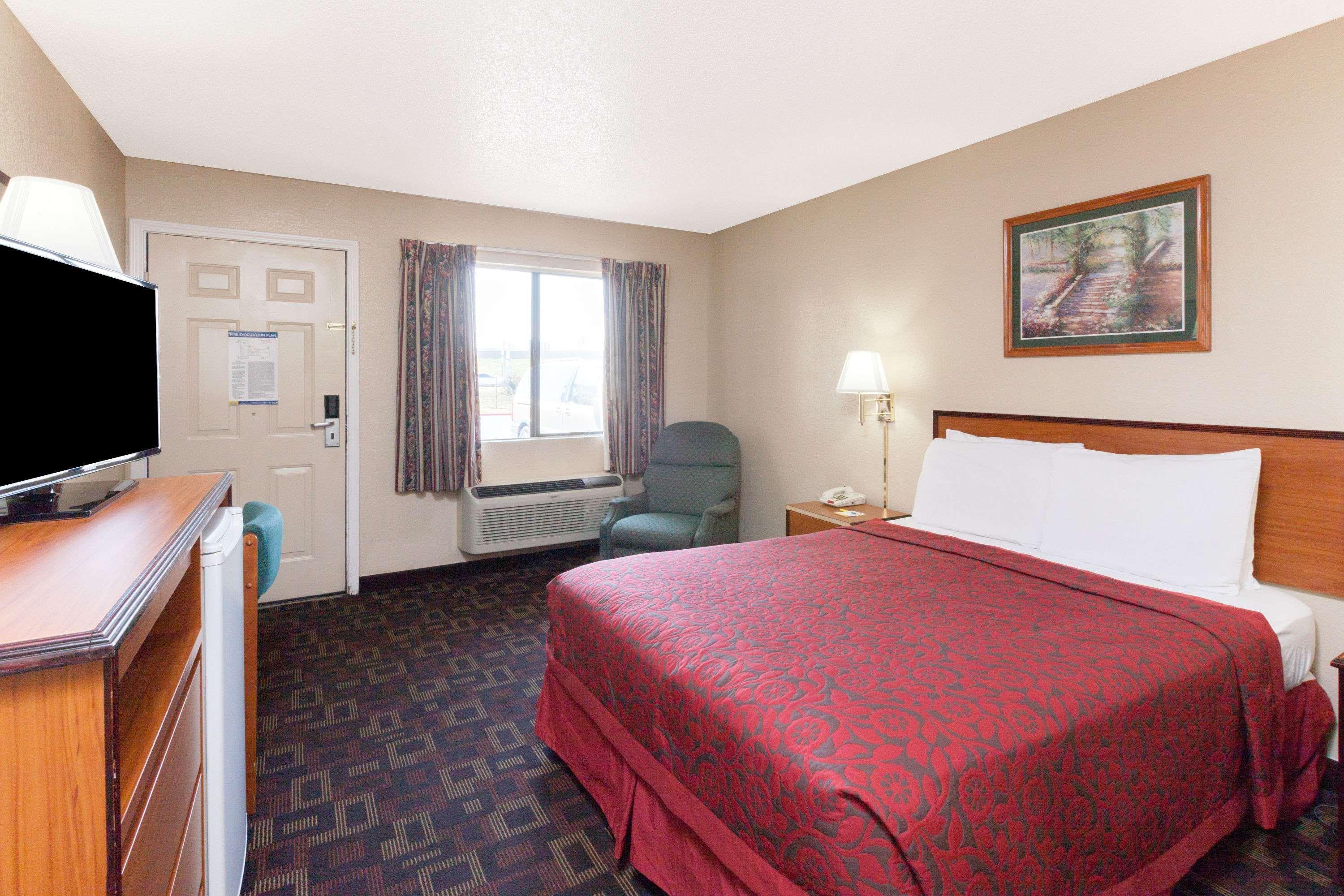 Days Inn Oklahoma City West Luaran gambar